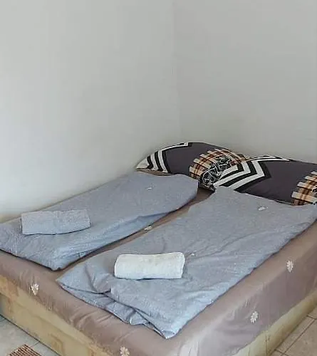 Badacsonyi Csobbanas Privat Berlemeny バダチョニトマイ
